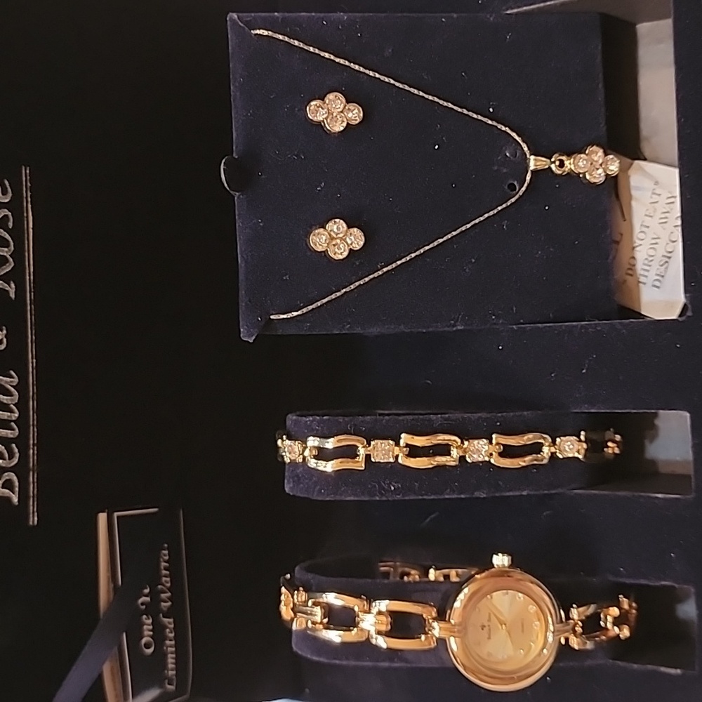 Bella&Rose gift box jewelry matching set watch,necklace,bracelet earrings. NIB
